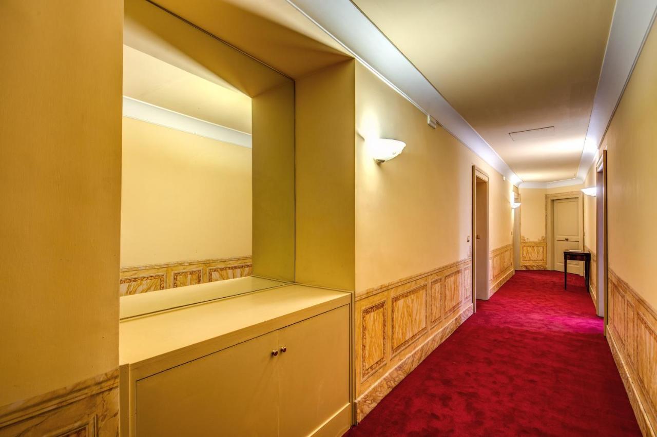 Charming Suite By The Vatican Sx ローマ エクステリア 写真